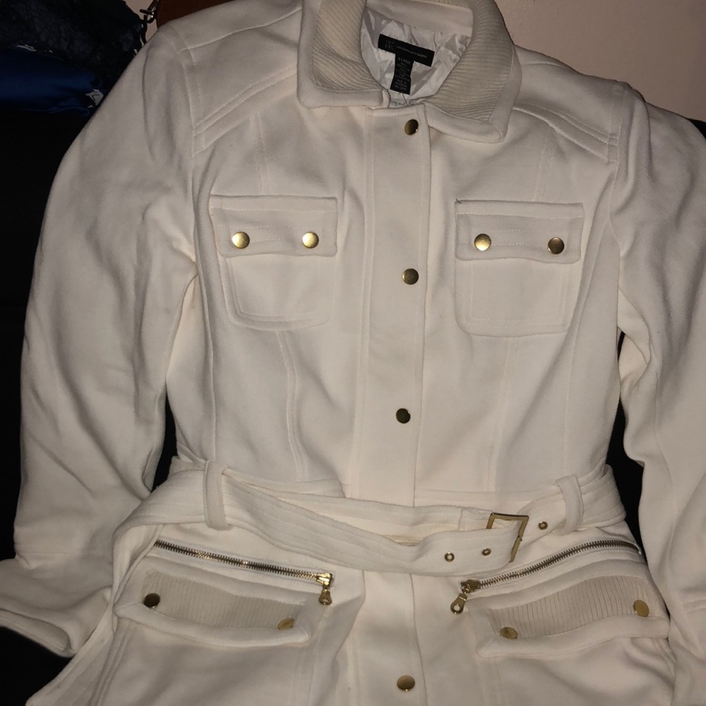 I. N. C white/beige trench coat